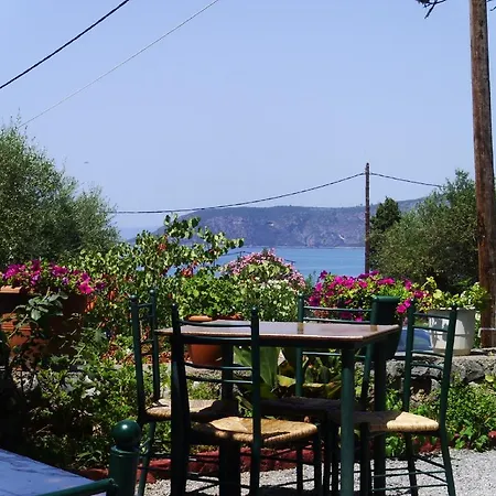 アパート Skardamoula's And Apartments, 2