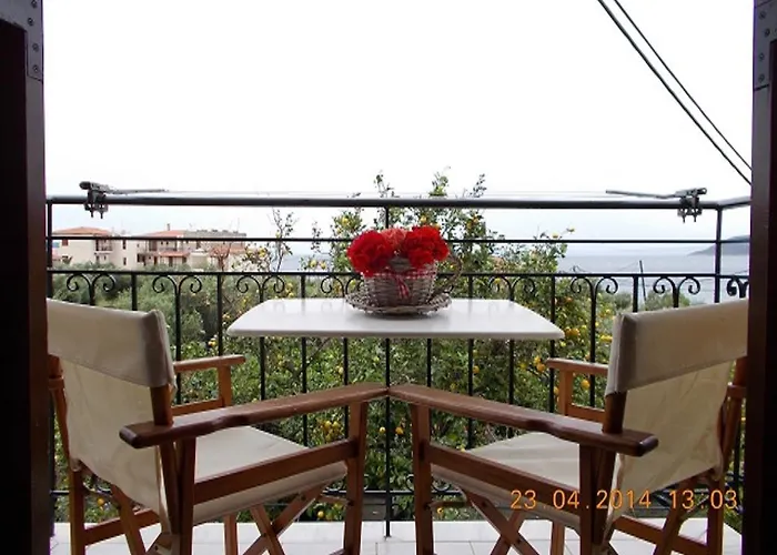 Skardamoula's And Apartments, 2 קרדמילי