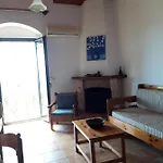 Skardamoula's And Apartments, 2