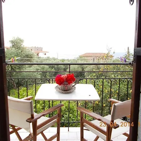 Appartement Skardamoula's And Apartments, 2 Kardhamili