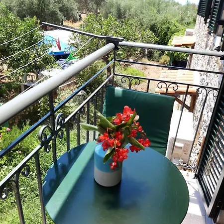 Apartmán Skardamoula's And Apartments, 2 *