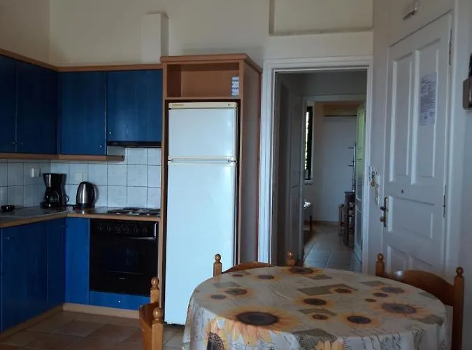 Skardamoula's And Apartments, 2